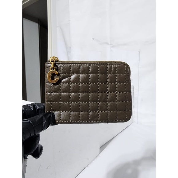 Authentic CELINE Calfskin Quilted C Charm Coin Card Pouch/Wallet Army Green - Picture 1 of 10